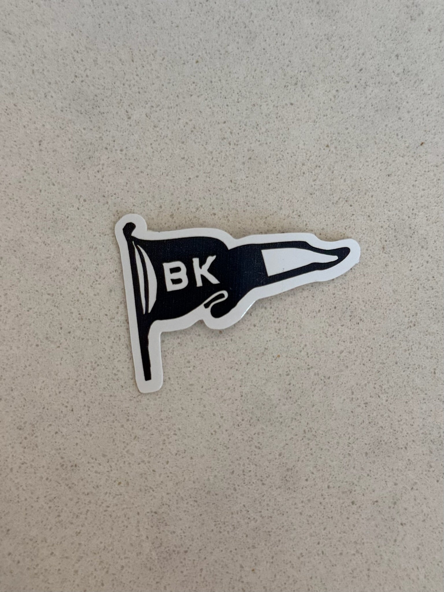 BK BURGEE STICKER - NAVY