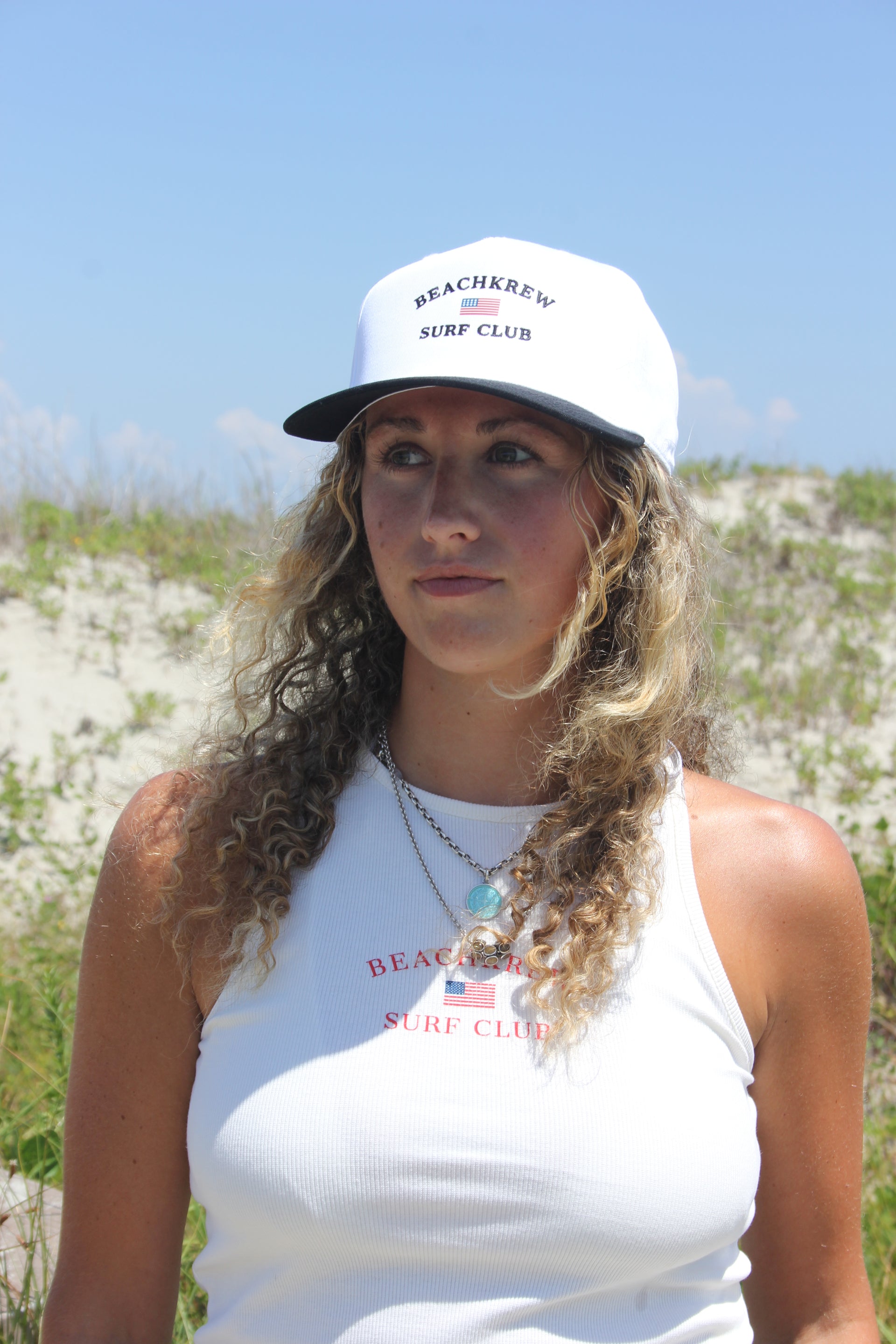 SURF CLUB SIGNATURE HAT - WHITE / BLACK