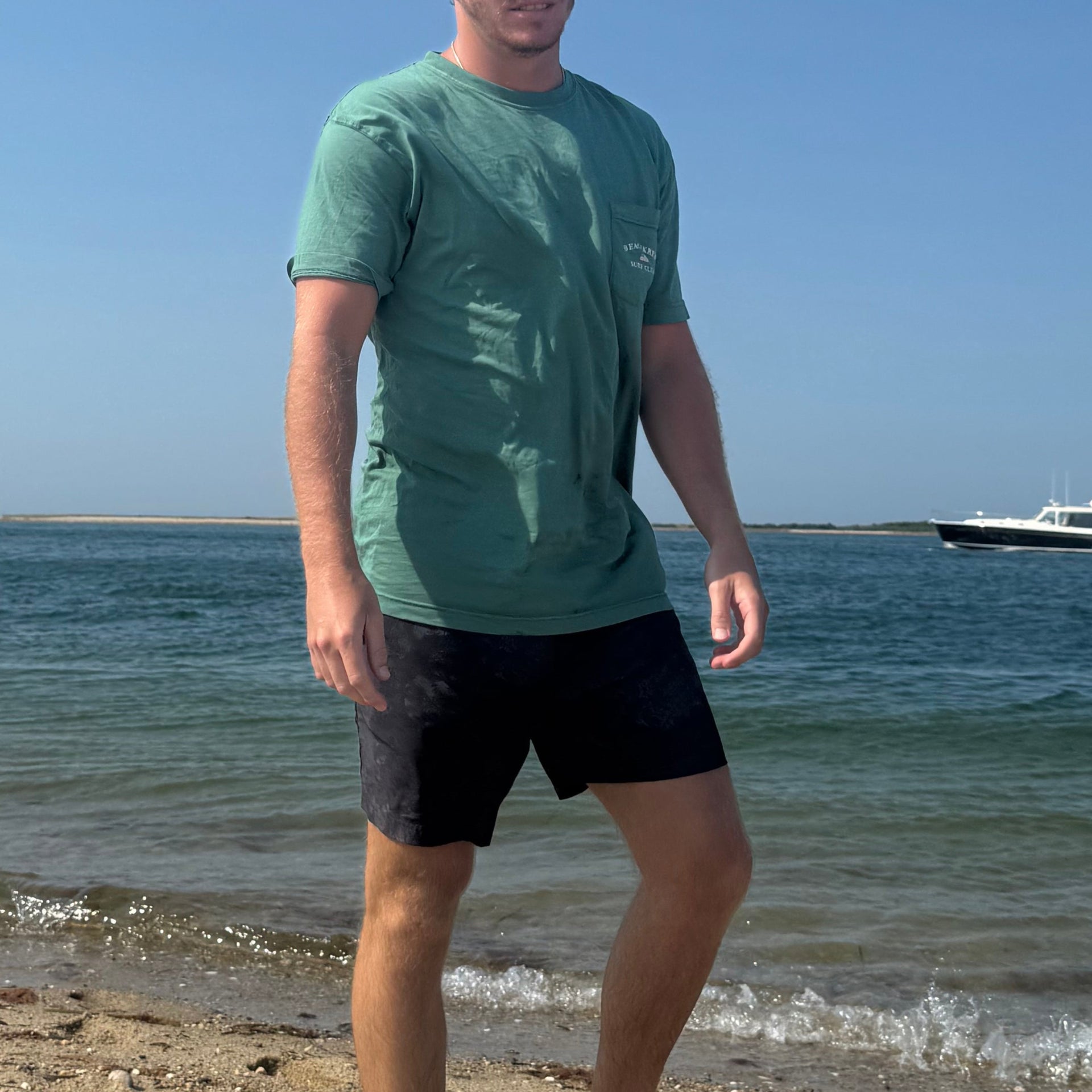 SURF CLUB TEE - GREEN