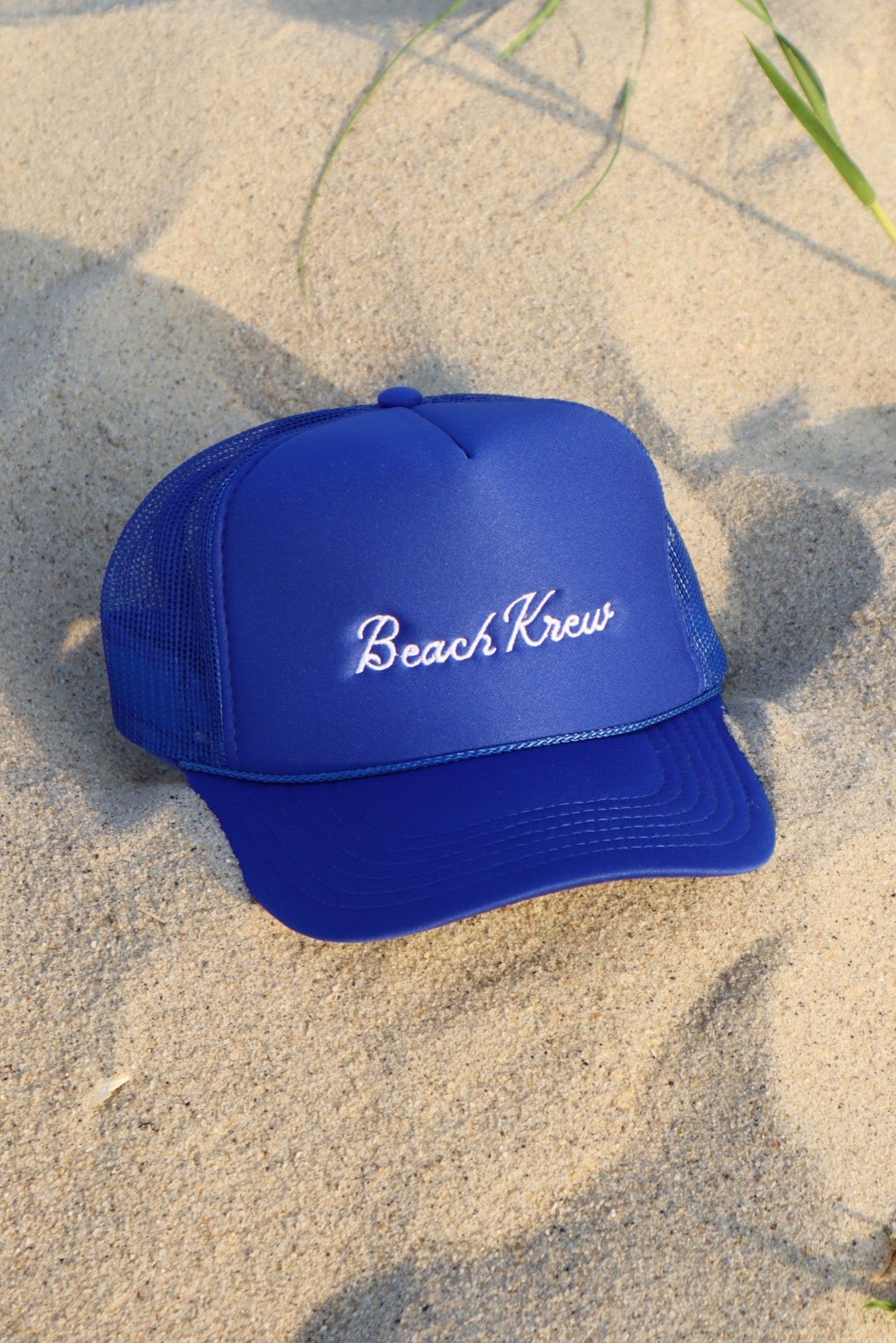 BEACHKREW SCRIPT TRUCKET HAT - ROYAL BLUE
