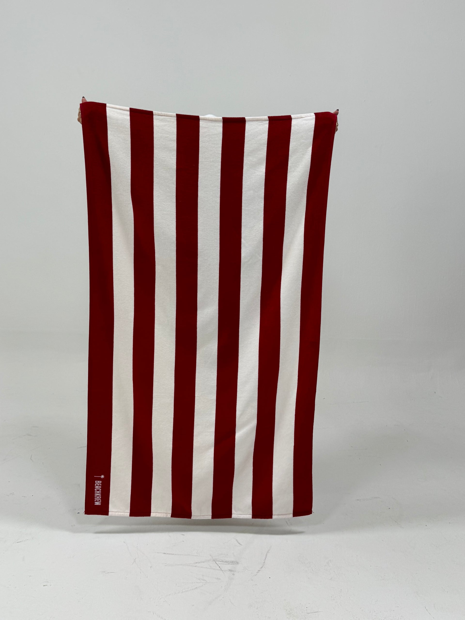 BEACHKREW BEACH TOWEL - RED STRIPED