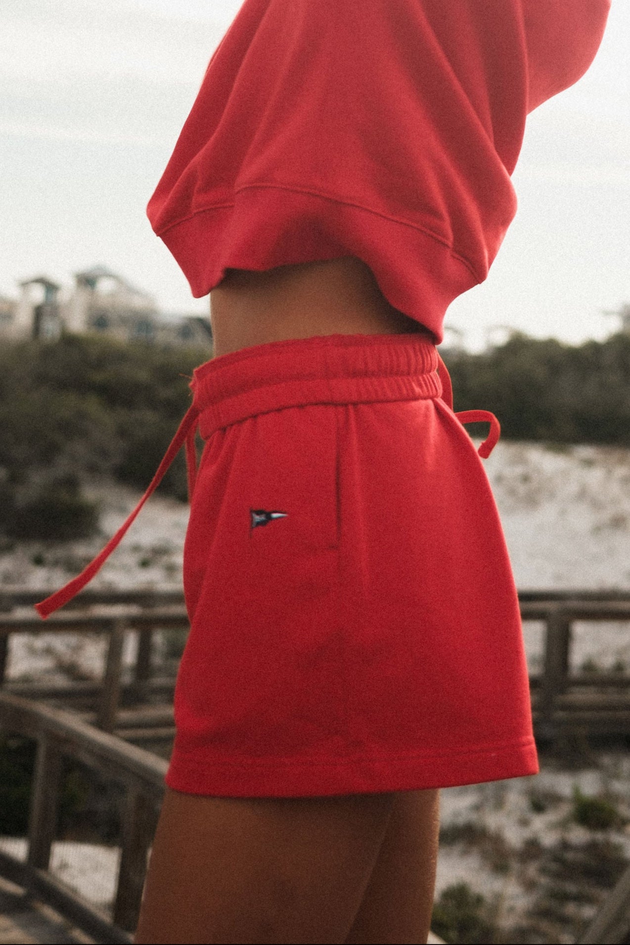 BURGEE TERRY SHORTS - CHERRY
