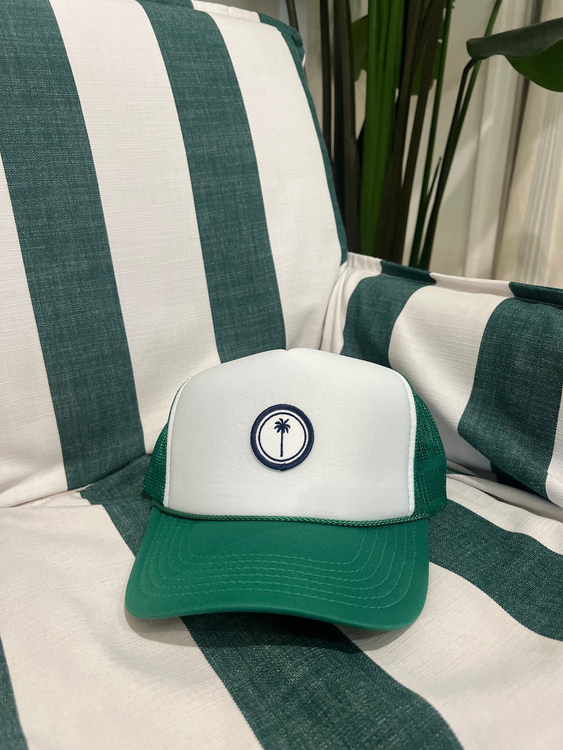 BK CLASSICS PALM TRUCKER HAT - GREEN / WHITE