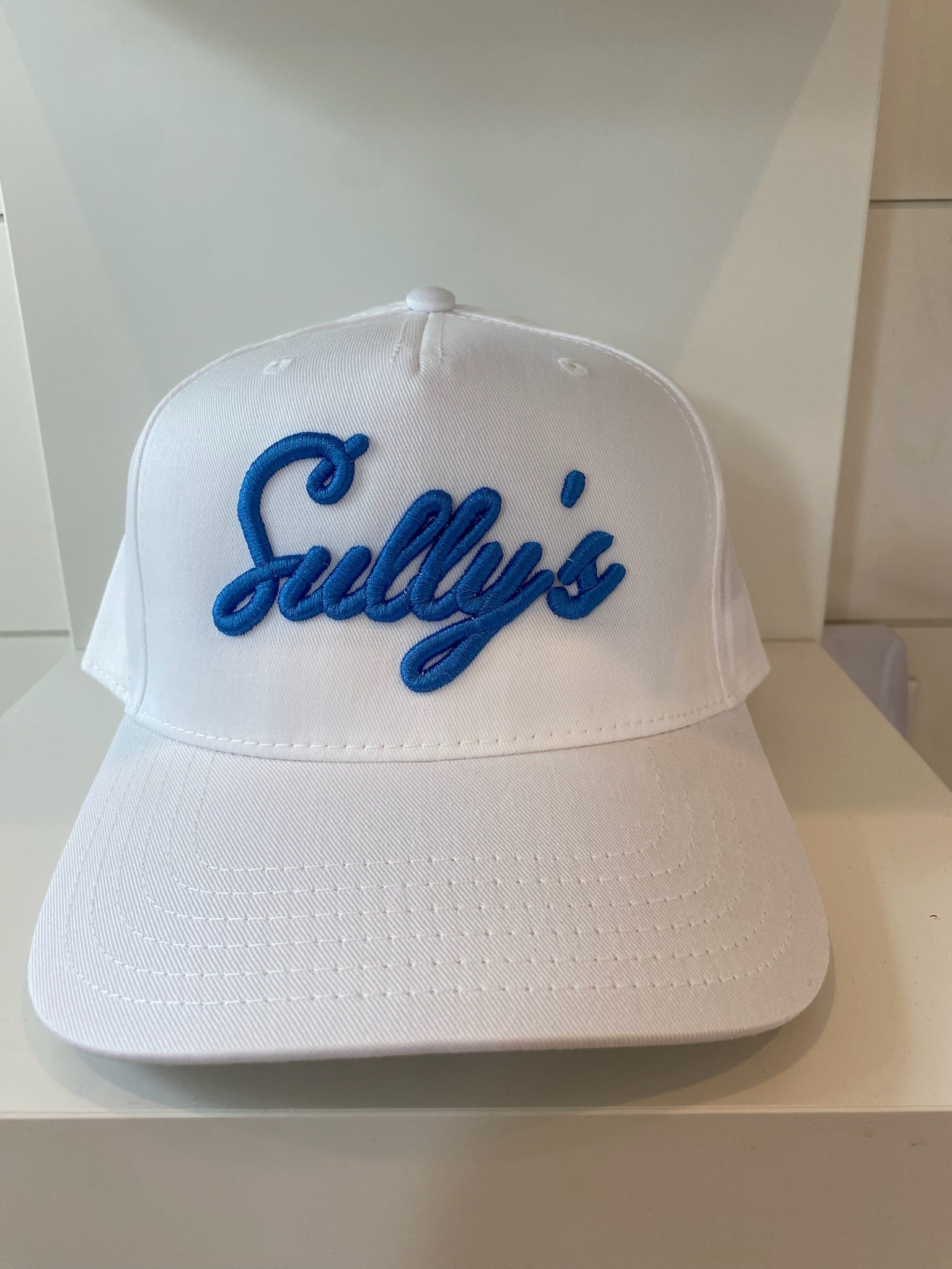 SULLY'S SIGNATURE HAT - WHITE