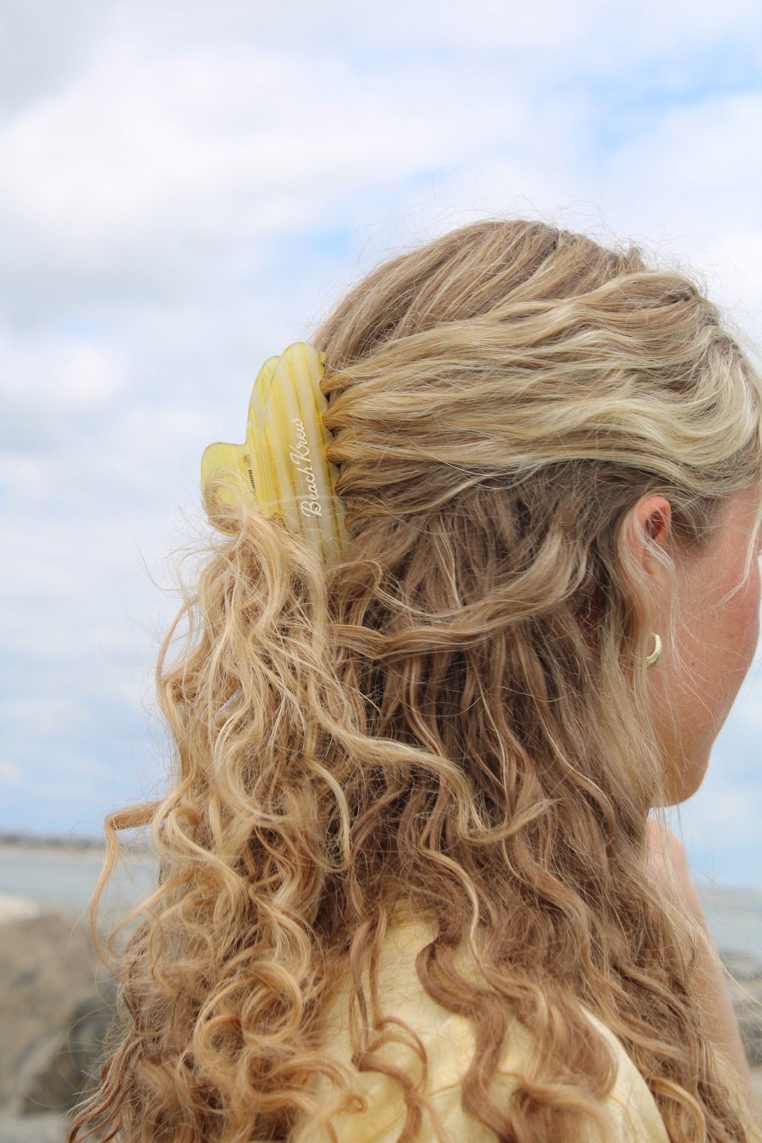 BEACHKREW CLAW CLIP - YELLOW