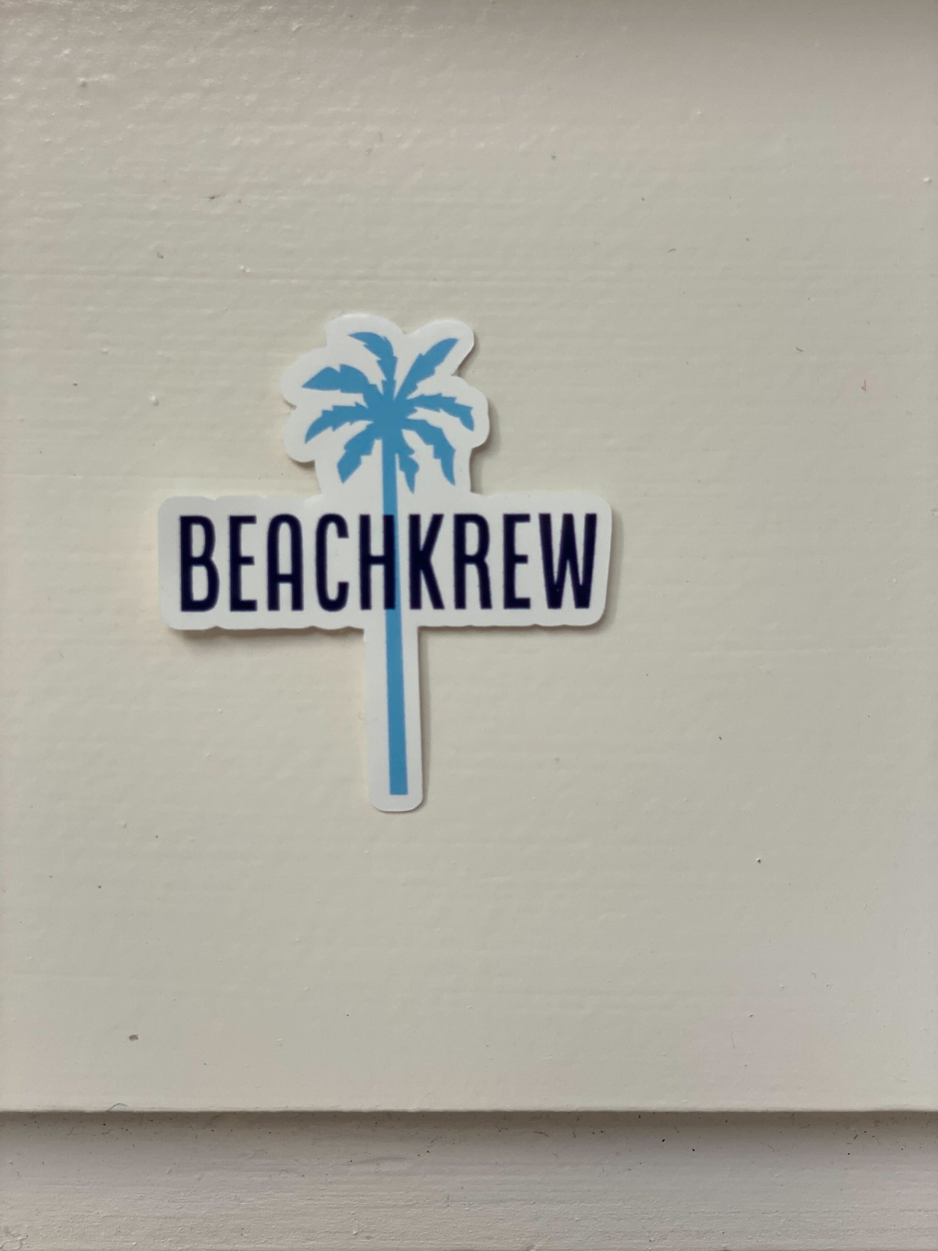 BEACHKREW LOGO STICKER - NAVY