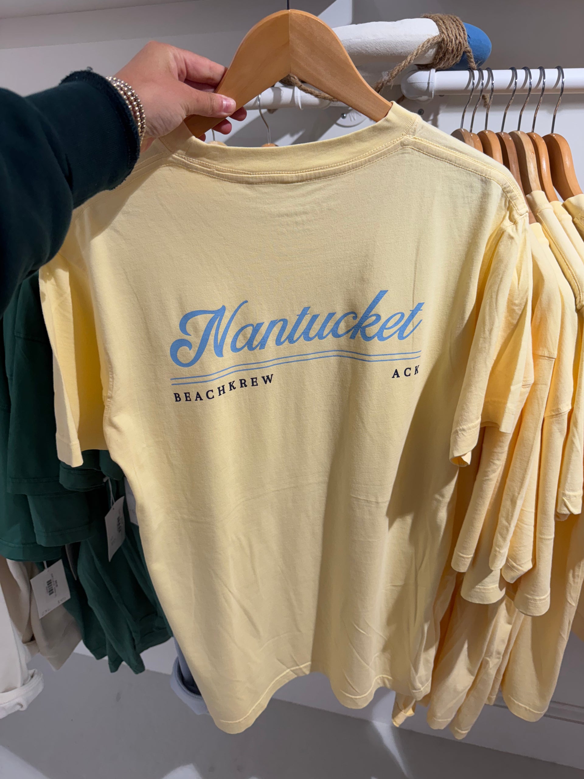 NANTUCKET TEE - YELLOW